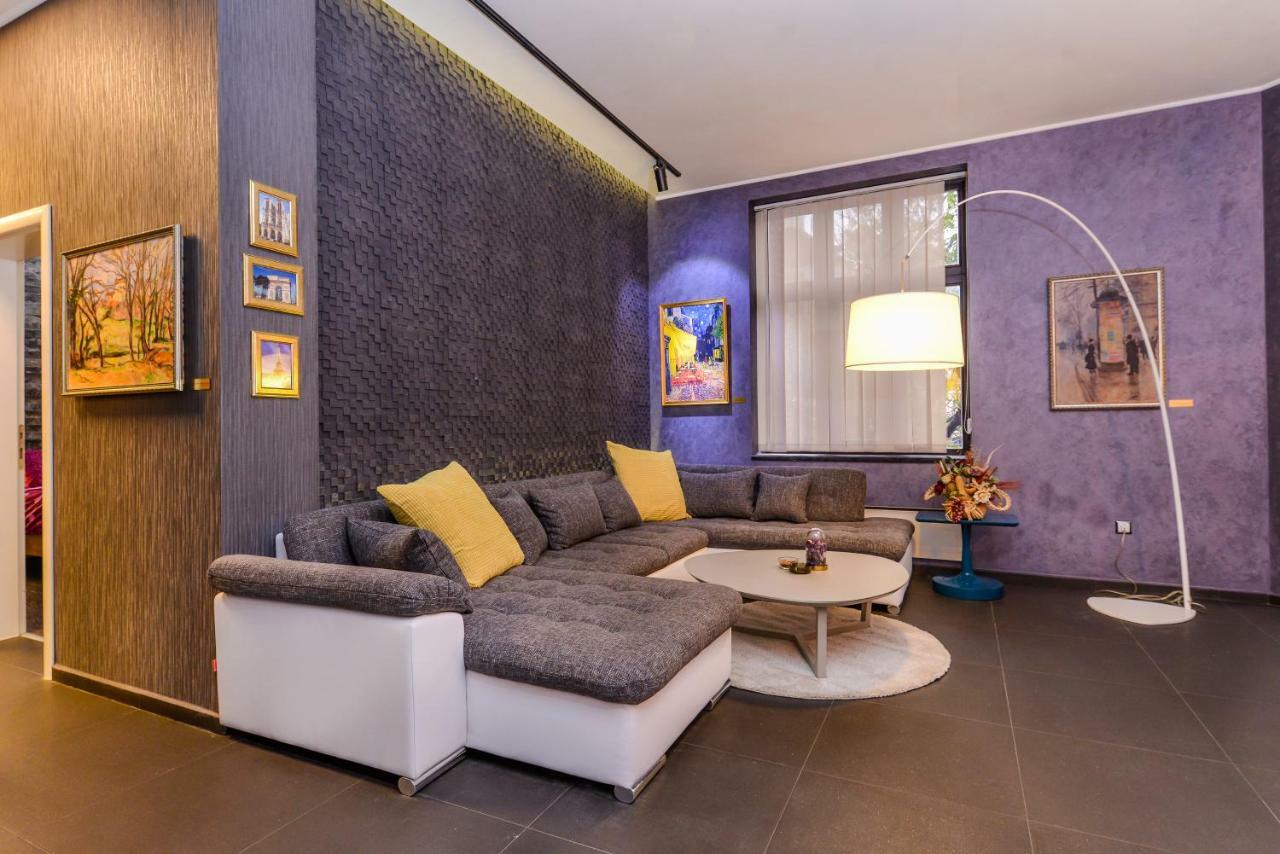 Champs-Elysees Sofia 2-Bdr, 2-Bthr Tsar Simeon Suite By Flat Mаnager Екстериор снимка